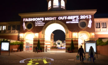 Serravalle Outlet Village Fashion Night proiezioni scenografiche pubblicitarie