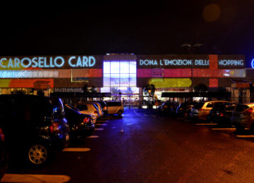 Promozione saldi a Carosello con video proiezioni