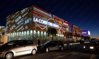 Proiezioni per Carosello Milano - Saldi