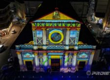 Proietta in occasione del Natale illumina la pizza San Lorenzo