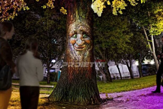 Albero Parlante a proiezione