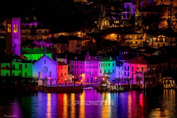ILLUMINAZIONE ARCHITETTURALE COLORE